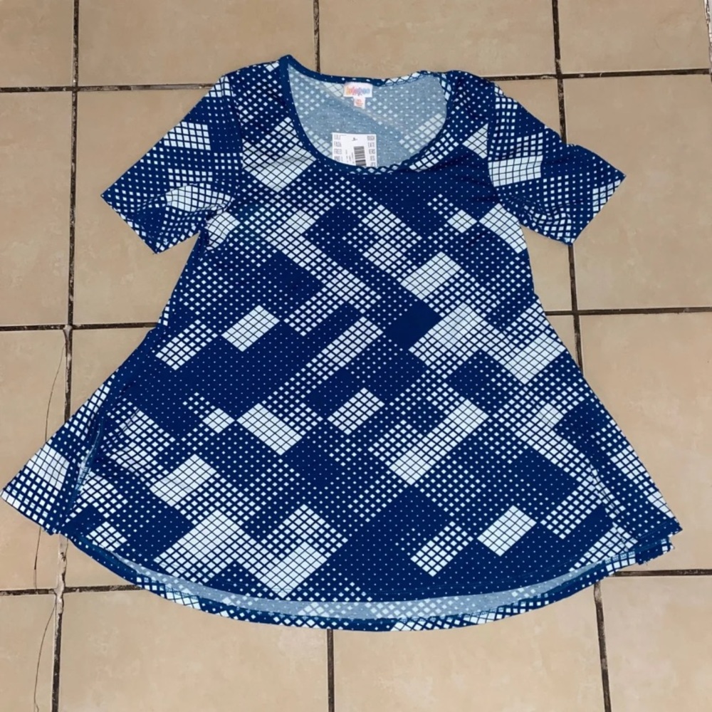 LulaRoe Perfect T